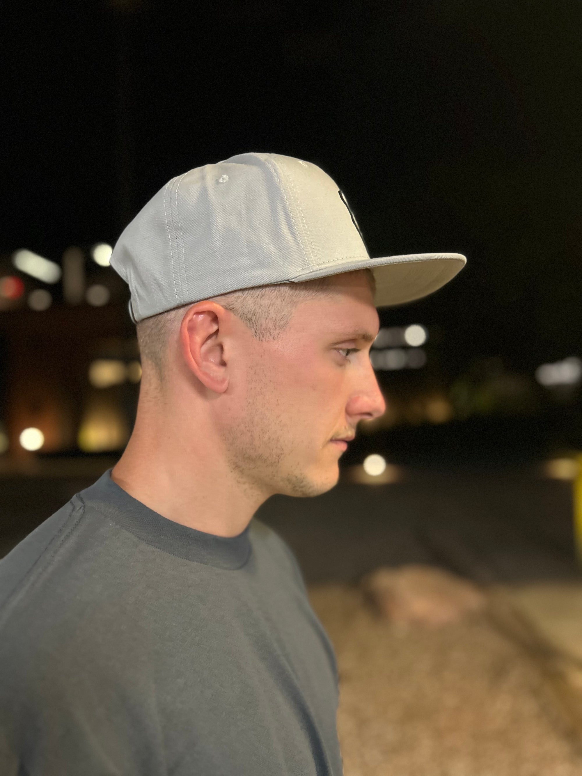 Skeleton Middle Finger Hat – Embroidered