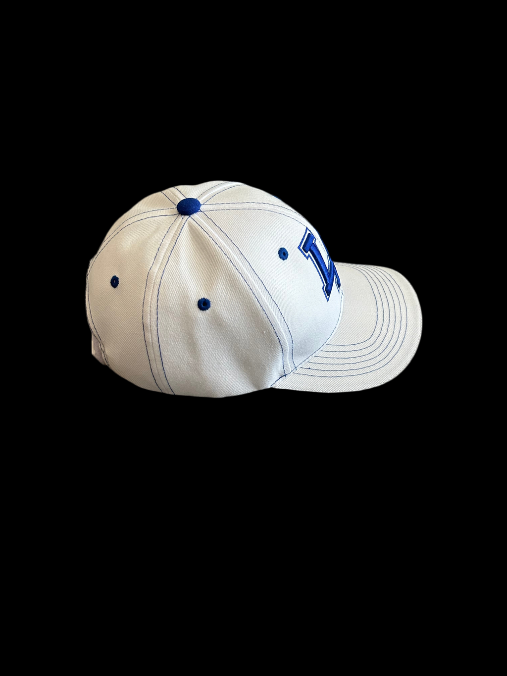 Black LA Embroidered Cap – Velcro Strap